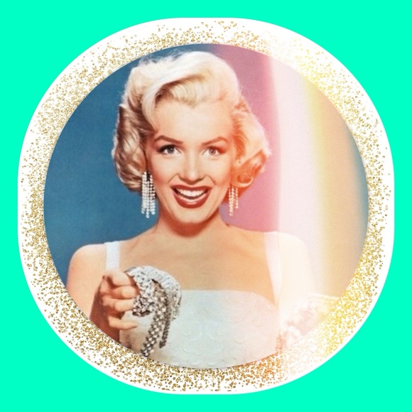 monroes_closet